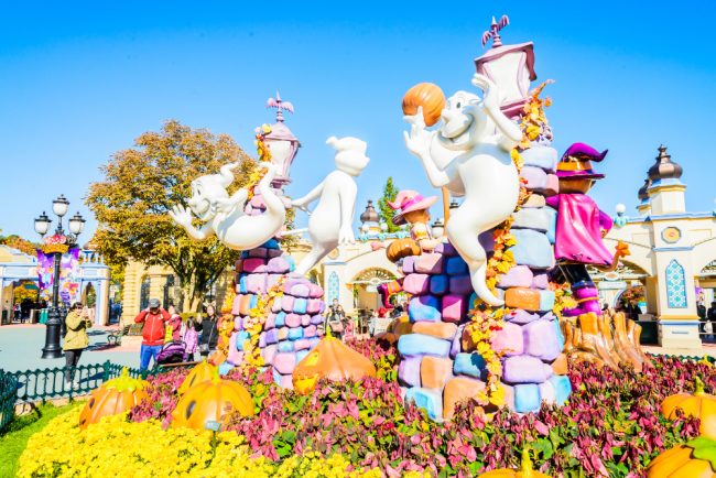 Cat costa vacanta la Disneyland Paris si biletele de transport? Sfaturi utile